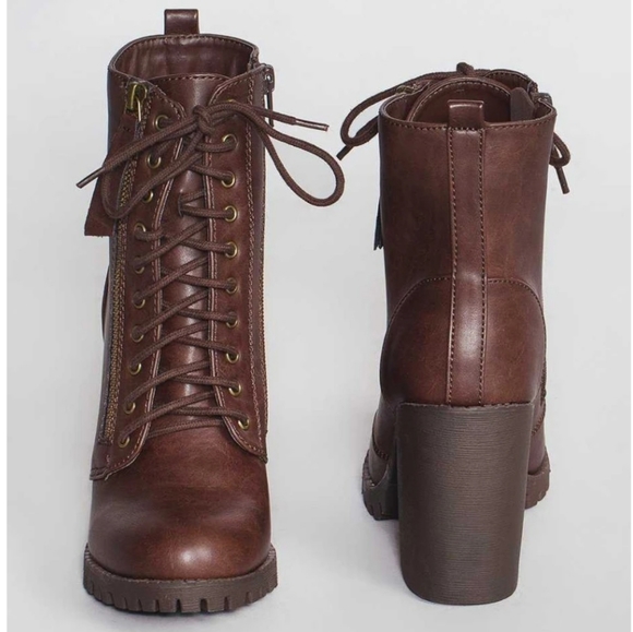 Brown lace up combat boot/Moto boots - Picture 6 of 7